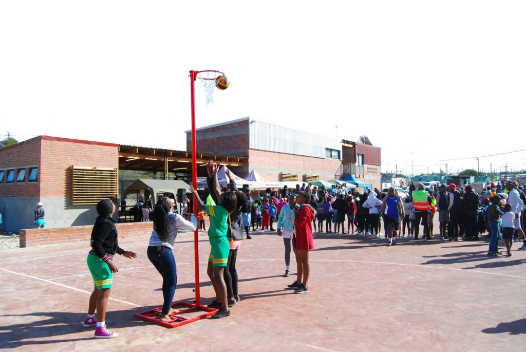 Khayelitsha，开普敦，南非，Designers-VPUU(通过城市升级预防暴力)- Sheet1