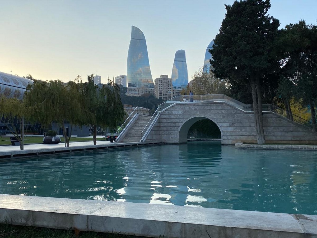 阿塞拜疆国家地毯博物馆，Franz Janz