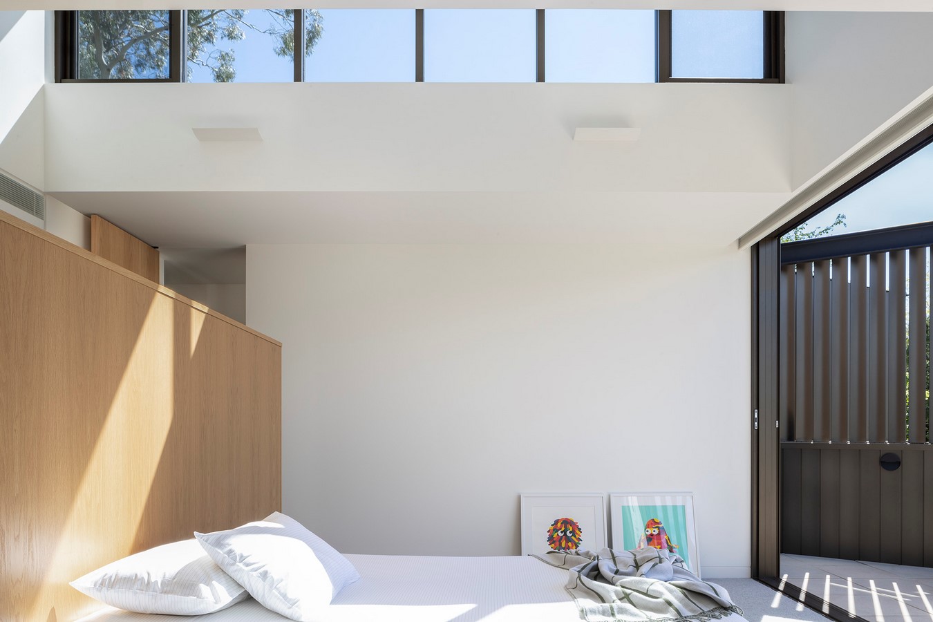 5102 Jacka Crescent Townhouses / CO-AP:图2