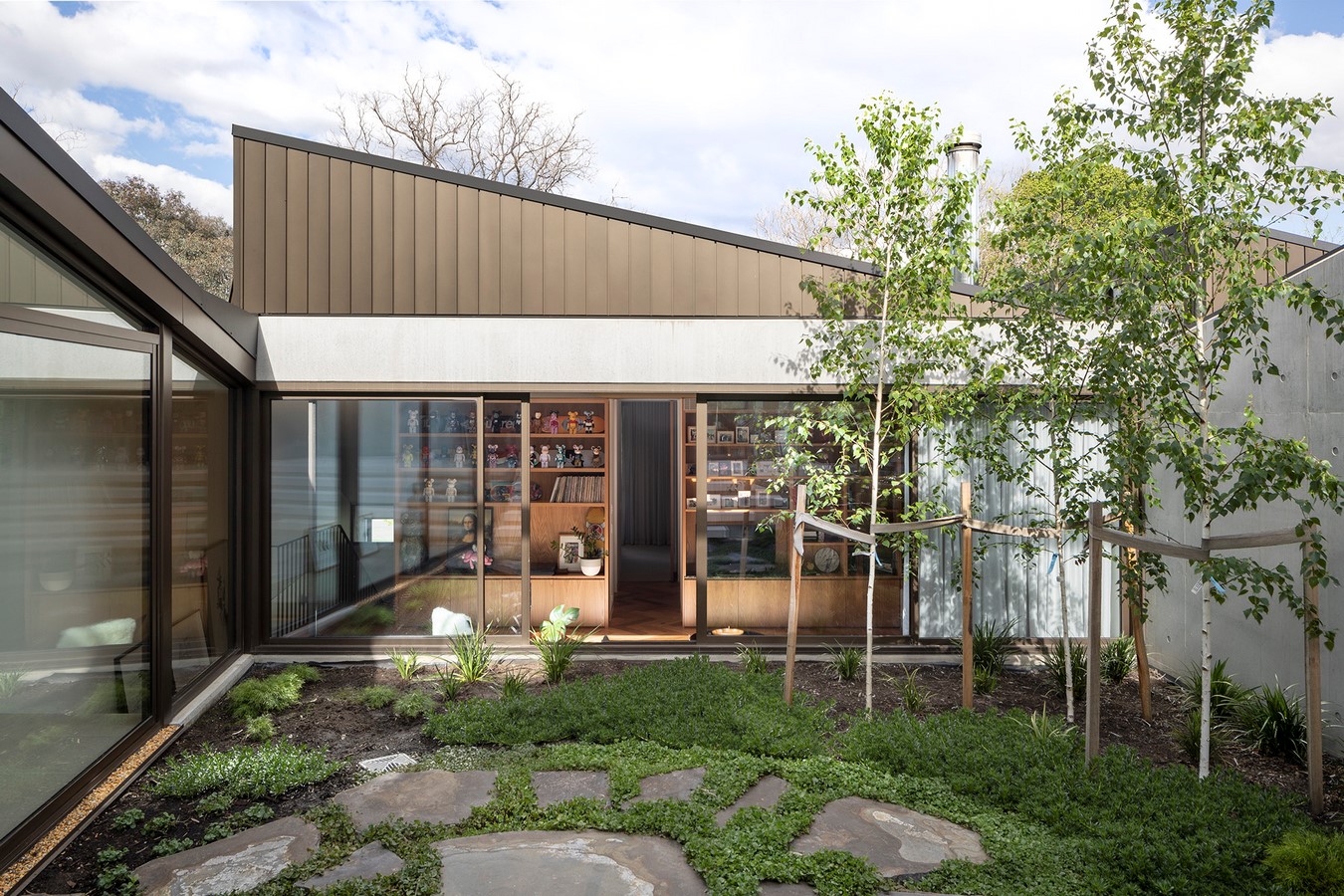 5102 Jacka Crescent Townhouses / CO-AP:图3