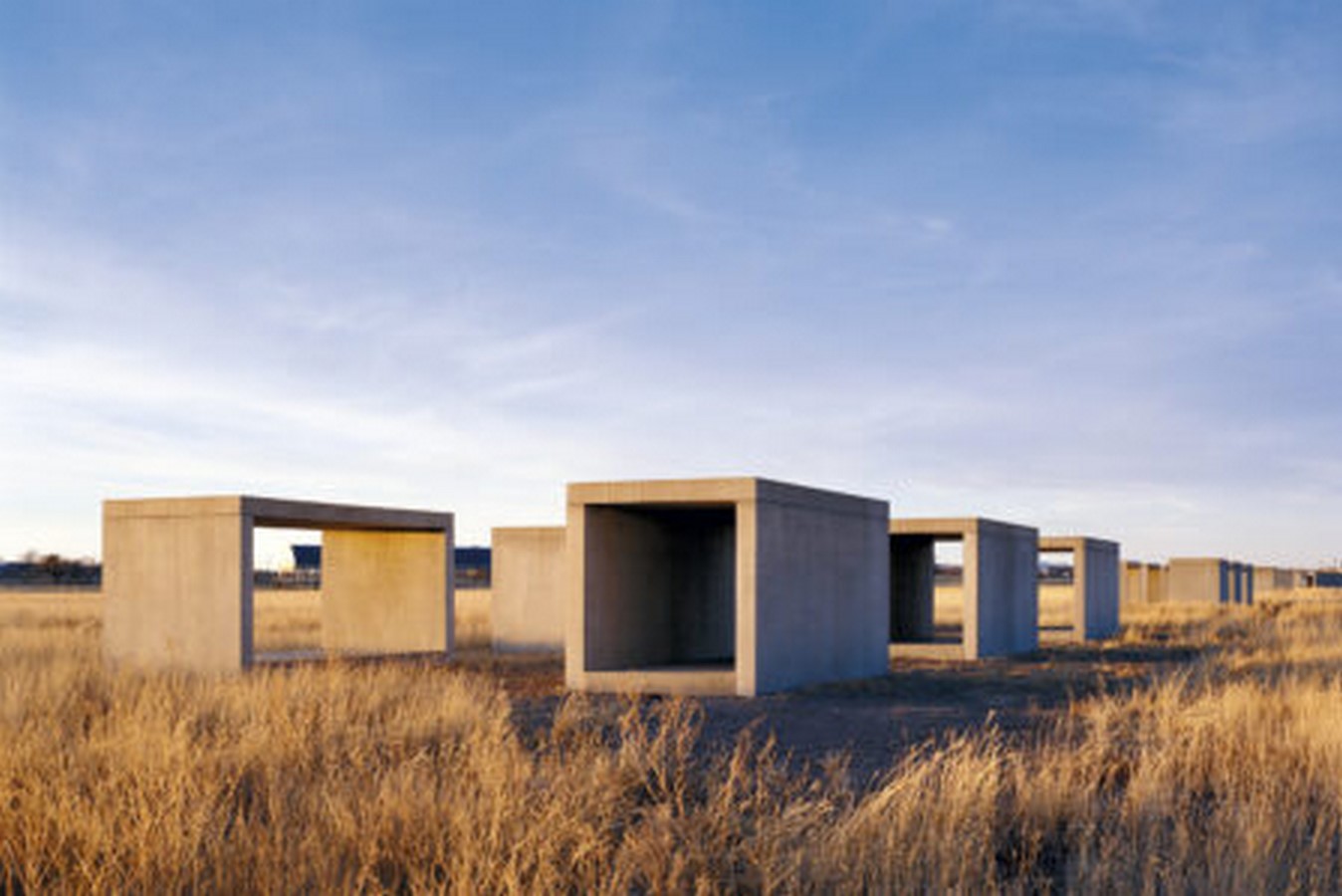 Donald Judd- 10 Iconic artwork - Sheet9